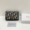綺麗に決まるフォルム！ ディオール コピー ブランド WQBDIOR004 レディース財布 ミニ財布 2025年モデル入荷
