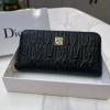 2025人気定番新品 ディオール コピー 商品 販売 シックスタイルに活躍 WQBDIOR037 レディース財布 長財布
