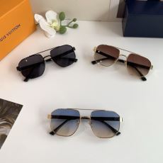 ルイ ヴィトン LOUIS V...
