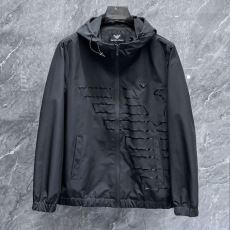 2025最新入荷 アルマーニ スーパーコピー WTAR051...