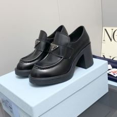 プラダ 偽物ブランド NXPR030 2025超激得高品質 スニーカー カジュアルシューズ