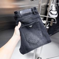 ARMANIコピー 2025最安値高品質 アルマーニ NZKAR109 ジーンズ デニムパンツ