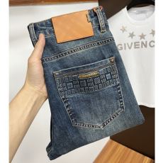 バーバリー BURBERRY ...