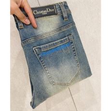 2025最新入荷 ディオール DIOR NZKDIOR089 ジーンズ デニムパンツ ブランドコピー代引き専門店