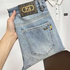 フェンディ FENDIコピーブランド NZKFEN075 2025新商品！ ジーンズ デニムパンツ
