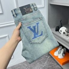 ルイ ヴィトンLOUIS VU...