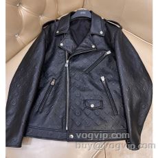 上質 ルイ ヴィトン LOUIS VUITTON WTLV300 革ジャケット 2025お買い得限定セール 革ジャンパー スーパーコピー信用できるサイト