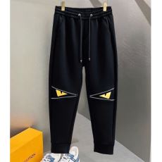 フェンディ FENDIブランド...