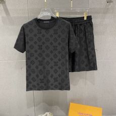 柔らかな質感 ルイ ヴィトン LOUIS VUITTON偽物...