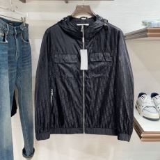 ブルゾン ジャケット、上着 デ...