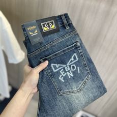 定番のアイテム ジーンズ デニムパンツ フェンディ FEND...