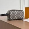 2026お買い得豊富な ルイ ヴィトンLOUIS VUITTON LV219 ポーチ セカンドバッグ 優しい色合い メンズバッグ ブランドスーパーコピー 激安専門店