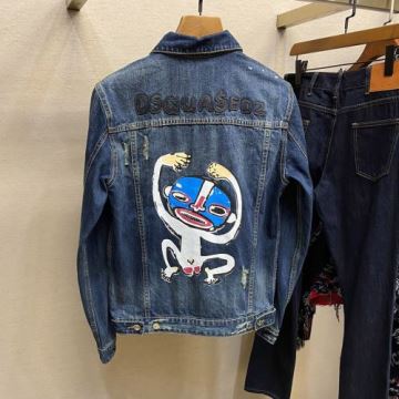デニムジャケット 強い魅力を感...