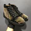 軽量で疲れにくい クリスチャンルブタンコピー 2022 シューズ  Christian Louboutinコピー カジュアルシューズ セレブ風      