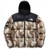 シュプリーム コピー  ダウンジャケット ずっと人気? 防風性に優れ SUPREMEコピー Supreme the north face