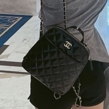 ブランドコピー 日本未入荷モデ...