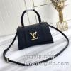 極上の着心地 ショルダーバッグ 斜め掛けバッグ 3色可選 2022 ルイ ヴィトンブランドコピー LOUIS VUITTON M50799 23x10x24cm