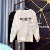 チノパン 狙える優秀アイテム 2022秋冬 バーバリーコピーブランド BURBERRY プルオーバーパーカー 幅広いカジュアルスタイルで活用できる存在感抜群のモッズコートです