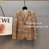 ブルゾン 2022秋冬 人気販売中 バーバリーブランドコピー BURBERRY 優れた吸湿発散性のあるダウン70％を使用 ダブルスーツ