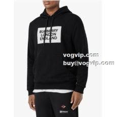 大人気パーカー BURBERR...