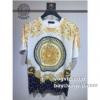 ヴェルサーチ VERSACE コスパ最高のプライス ブランド 偽物 通販 半袖Tシャツ 程良くフィットするレギュラースリムのシルエットに