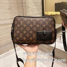 お買い得新作 2023 ルイ ヴィトン LOUIS VUITTON 肌触りのいい ショルダーバッグ 2色可選 偽物ブランド