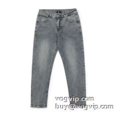 超激得100%新品フェンディスーパーコピー 激安 2023年春夏新作 ジーンズ FENDIコピーブランド大注目