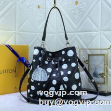 Louis Vuitton x...