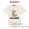 コピーブランド 2023春夏 人気定番爆買い バレンシアガ BALENCIAGA 細身のシルエット 半袖Tシャツ 2色可選 人目を惹くデザイン
