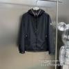 厳しい寒さに耐える モンクレール MONCLER 海外セレブ愛用 ブルゾン ブランド コピー 販売 2色可選