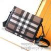 2024最新入荷 バーバリー BURBERRY コーデ 知的なムードを演出 ショルダーバッグ VOGブランドコピー 斜め掛けバッグ 定番人気