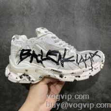BALENCIAGAブランドス...