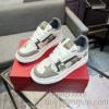 ヴァレンティノ コピーブランド デザイン性の高い カジュアルシューズ VALENTINO 2024最新入荷 フラットシューズ 3色可選 歩きやすい　疲れない　痛くない