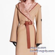首胸ロゴ レディース ダッフルコート 高品質なスーパーコピー商品 ルイ ヴィトン LOUIS VUITTON 2024最安値高品質 ジャケット、上着