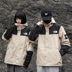 2024驚きの低価格 ザノース...