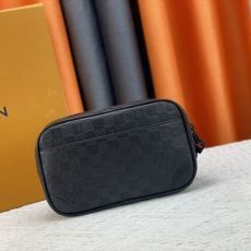 最高N級ブランドコピー ファッション 人気 ルイ ヴィトン LOUIS VUITTON セカンドバッグ ポーチ 2024爆買い新品