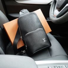 日本未入荷モデル ルイ ヴィト...