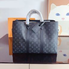 ルイ ヴィトン LOUIS V...