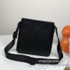 チノパン 狙える優秀アイテム ボッテガ ヴェネタ BOTTEGA VENETA 斜め掛けバッグ ショルダーバッグ コピー 2025割引セール