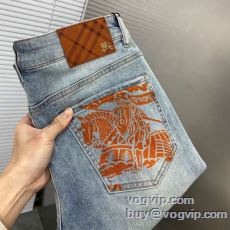 絶大な人気を誇る バーバリー ...