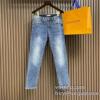 ロエベ LOEWE ジーンズ 2025年モデル入荷 偽物ブランド デザイン性の高い
