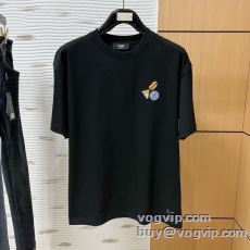 半袖Tシャツ 早くも完売している フェンディ コピー ブランド 2025数量限定格安 2色可選