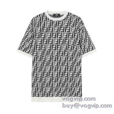 半袖Tシャツ ニット コーデ ...