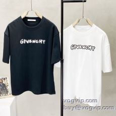 注目のアイテム ブランドコピー...