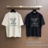 コーデ 知的なムードを演出 ルイ ヴィトン LOUIS VUITTON ブランドコピー 2025高級品 通販 半袖Tシャツ 2色可選