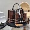 【人気ブログ掲載】 ハンドバッグ バーバリー BURBERRY スーパーコピー 激安 2025最新入荷 WBAGBU016 3色可選