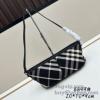 強い魅力を感じる一枚 バーバリー 2025年モデル入荷 WBAGBU021 ショルダーバッグ 2色可選 BURBERRY ブランドコピー
