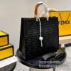 ブランドスーパーコピー 激安専門店 フェンディ FENDI 2025高級品 通販 WBAGFEN025 ハンドバッグ 4色可選 存在感のある