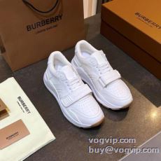 2025爆買い大得価 バーバリ...