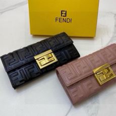 フェンディ FENDI偽物ブラ...